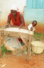 PIC_2_mother_and_child[1]